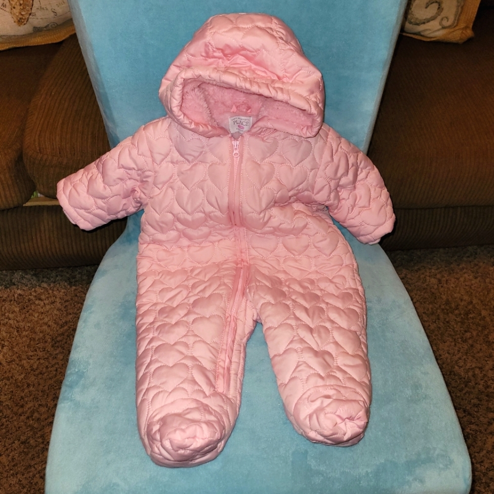 Snow suit